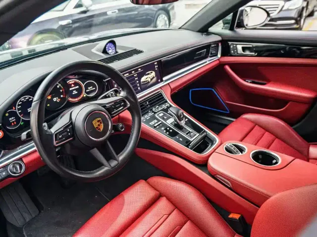 Porsche Panamera — Фото автомобиля 6