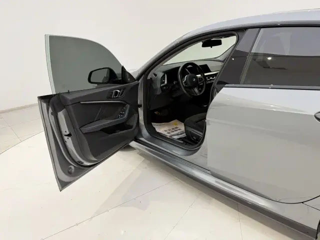 BMW 2 Series — Фото автомобиля 24