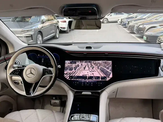 Mercedes-Benz Maybach EQS SUV — Фото автомобиля 7