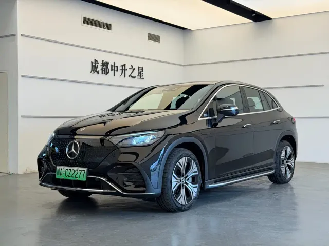 Фотография автомобиля — Mercedes-Benz EQE SUV