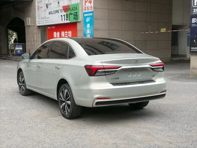 Roewe Feifan ER6 — Фото автомобиля 9