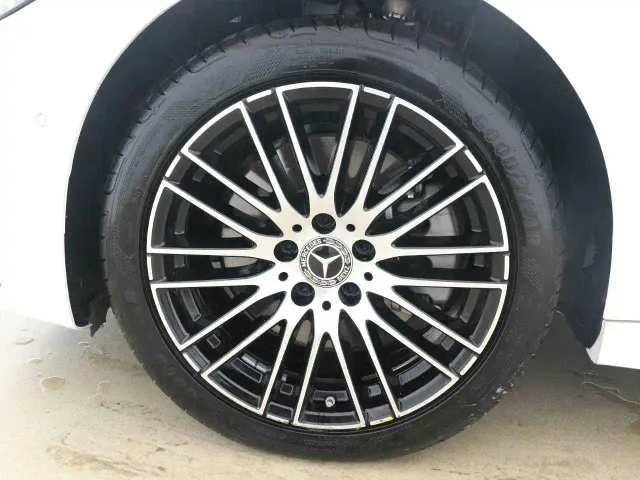 Mercedes-Benz C-Class — Фото автомобиля 10