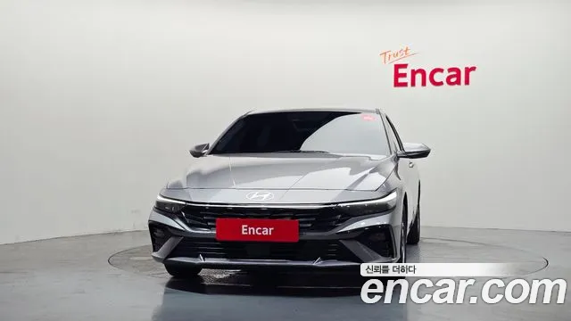 Hyundai AVANTE Новый Avante (CN7) — Фото автомобиля 3