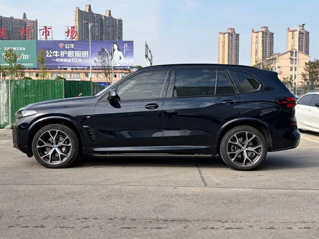 BMW X5 — Фото автомобиля 5