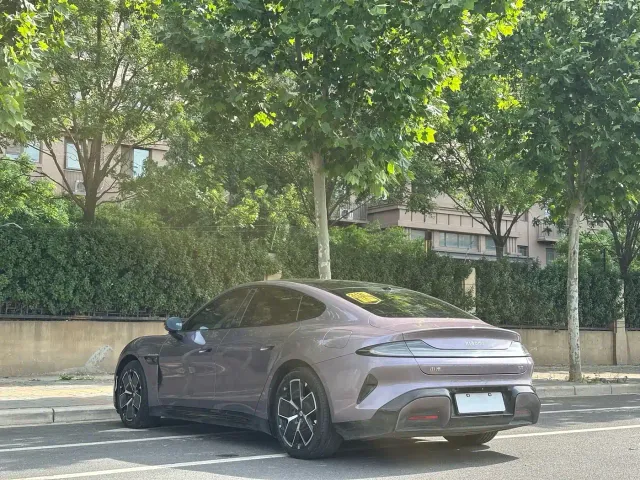 Xiaomi SU7 — Фото автомобиля 6
