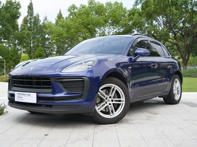 Фотография автомобиля — Porsche Macan