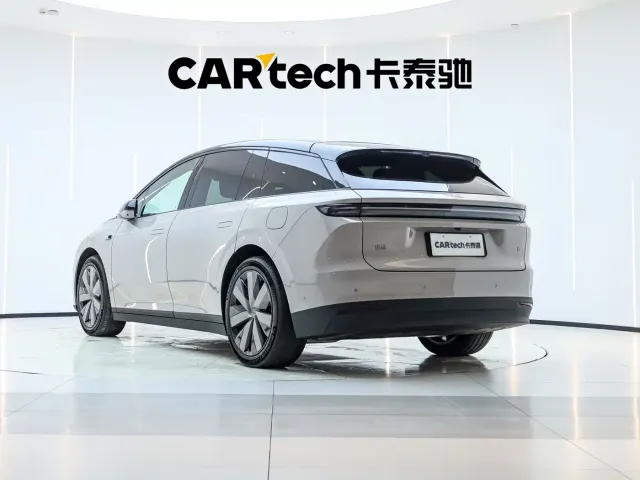Li Auto i6 — Фото автомобиля 13
