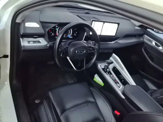 Geely Xingrui — Фото автомобиля 9