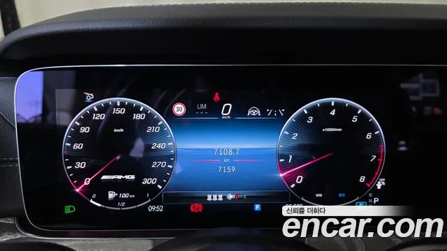 Mercedes-Benz AMG GT 4 двери 43 4MATIC+ — Фото автомобиля 6