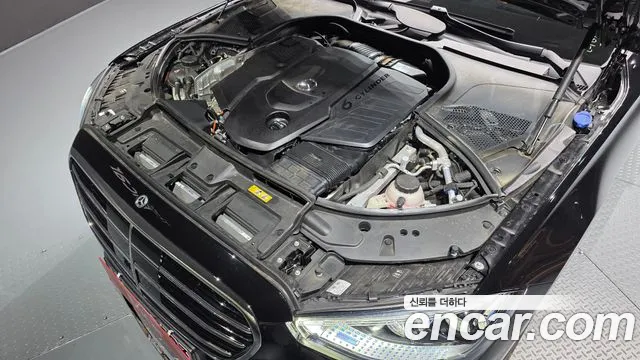 Mercedes-Benz S-Class W223 — Фото автомобиля 9