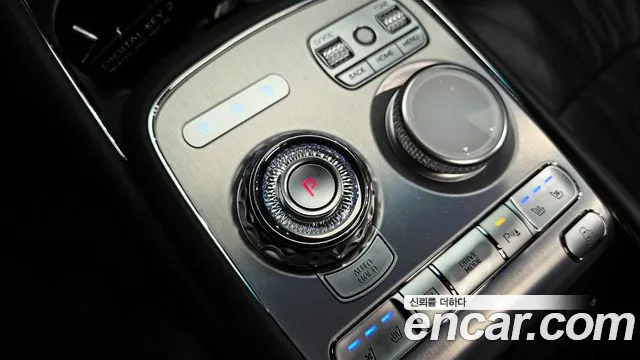 Genesis G90 Бензин 3.5 турбо AWD — Фото автомобиля 9