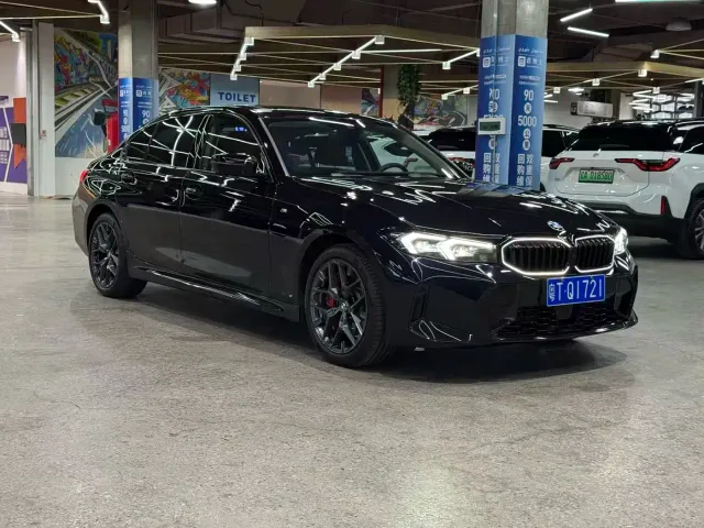 BMW 3 Series — Фото автомобиля 3