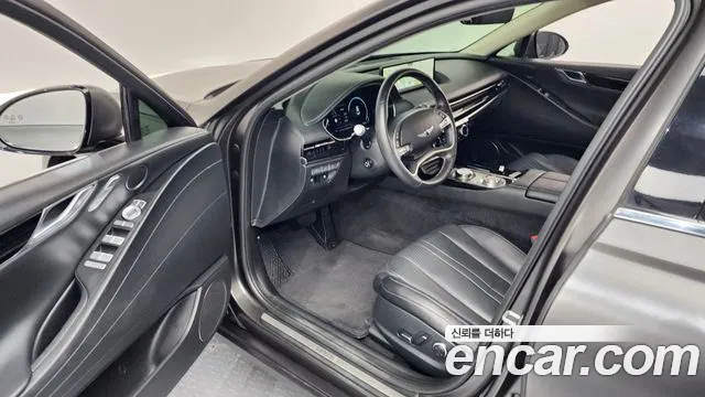 Genesis G80 Бензин 2.5 турбо AWD — Фото автомобиля 10