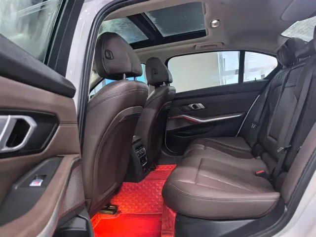 BMW 3 Series — Фото автомобиля 7
