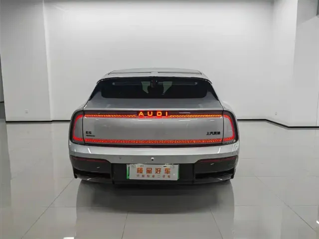 Audi E5 Sportback — Фото автомобиля 5