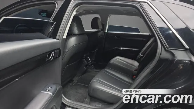 Hyundai Grandeur GN7 — Фото автомобиля 22