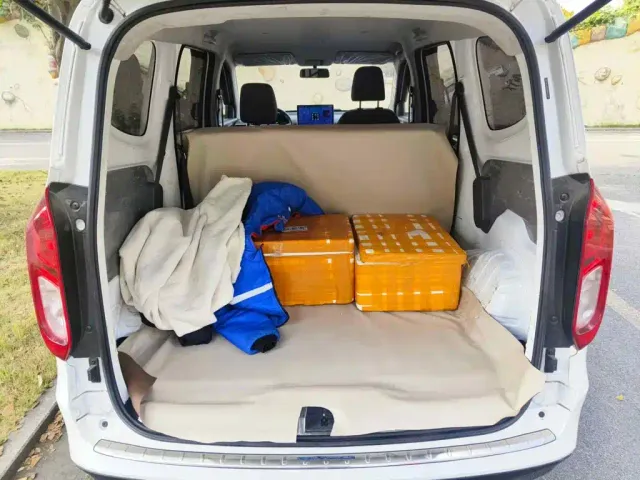Wuling Hongguang — Фото автомобиля 5