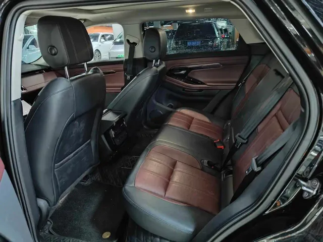 Land Rover Range Rover Evoque — Фото автомобиля 2