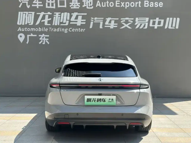 Nio ET5 Touring — Фото автомобиля 4