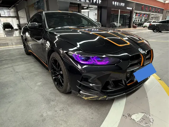 BMW M4 — Фото автомобиля 3