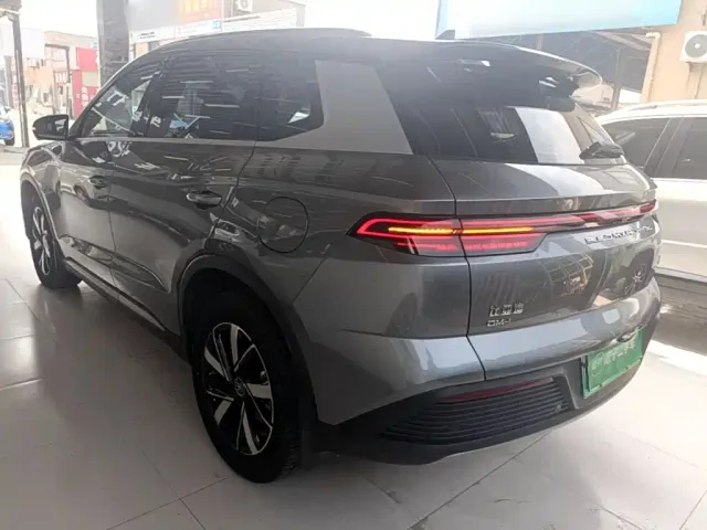 BYD Song Pro — Фото автомобиля 4