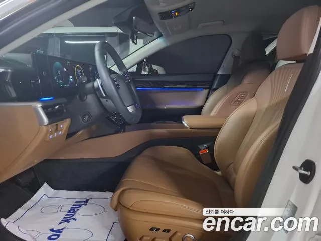Hyundai Grandeur GN7 — Фото автомобиля 6