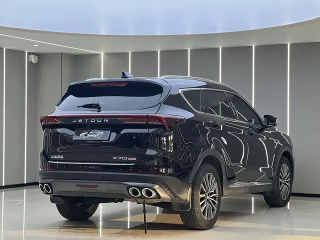 Jetour X70 Plus — Фото автомобиля 16