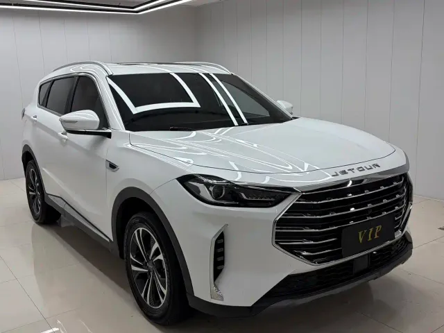 Jetour X70 Plus — Фото автомобиля 3