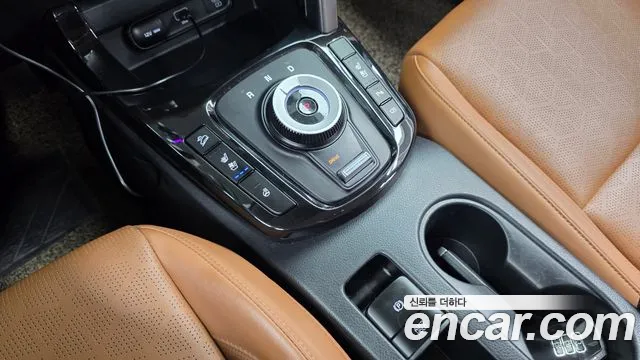 Kia Seltos — Фото автомобиля 12