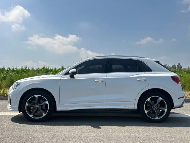 Audi Q3 — Фото автомобиля 7