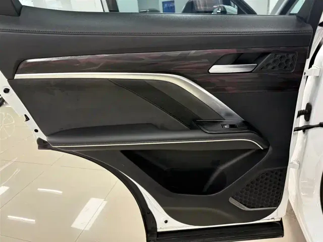 Haval H6 — Фото автомобиля 19
