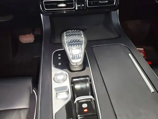 GAC Trumpchi GS8 — Фото автомобиля 13