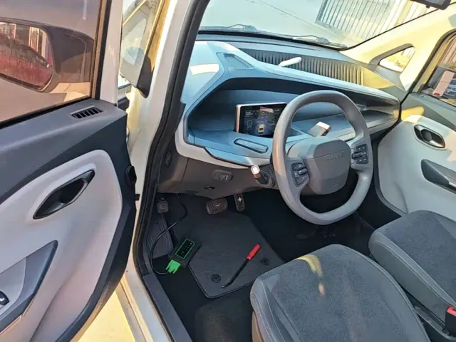 Wuling NanoEV — Фото автомобиля 15