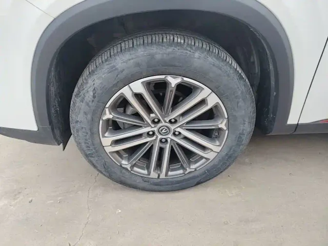 Changan CS75 Plus — Фото автомобиля 24