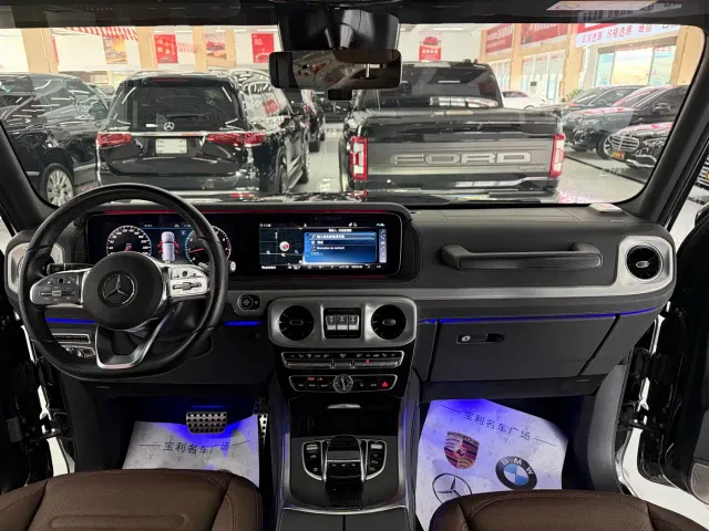 Mercedes-Benz G-Class — Фото автомобиля 14