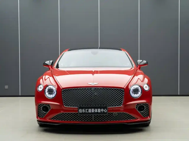 Bentley Continental — Фото автомобиля 4