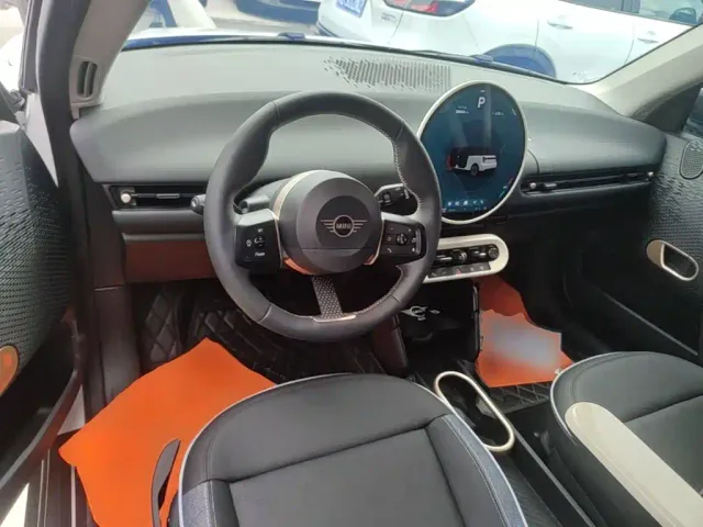 MINI Cooper — Фото автомобиля 9