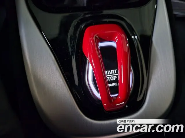 Lotus Emira — Фото автомобиля 18