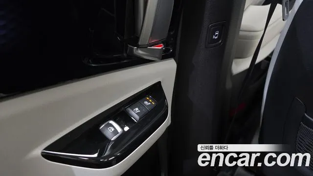 Kia Canival Carnival 4 поколение Дизель 7 мест Signature — Фото автомобиля 20