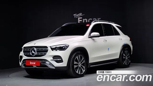 Фотография автомобиля — Mercedes-Benz GLE-Class