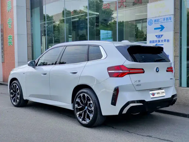 BMW X3 — Фото автомобиля 4