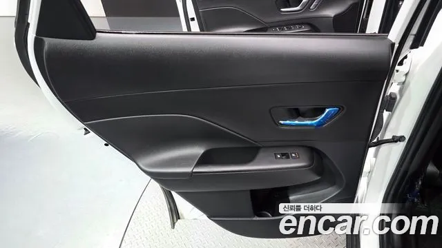Hyundai Kona Kona (SX2) Бензин 1.6 турбо 2WD — Фото автомобиля 8