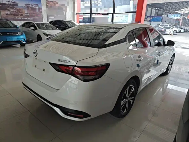 Nissan Sylphy — Фото автомобиля 6