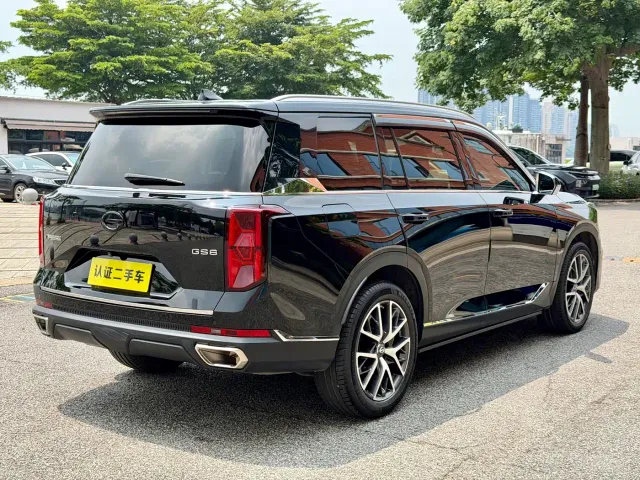 GAC Trumpchi GS8 — Фото автомобиля 5
