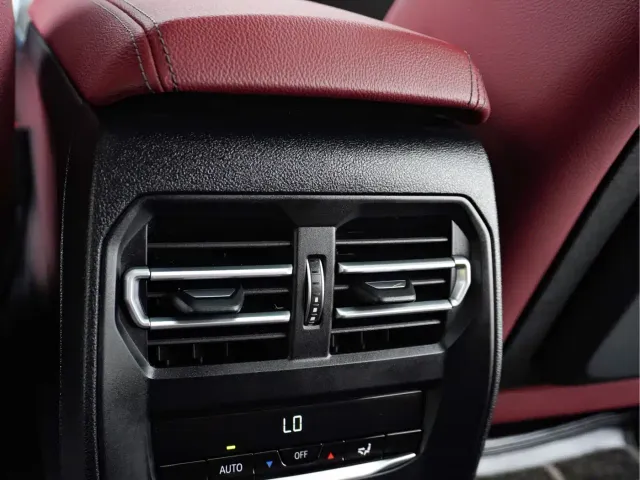 BMW 3 Series — Фото автомобиля 21