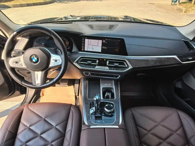 BMW X5 — Фото автомобиля 7