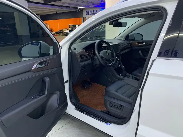 Volkswagen Tharu — Фото автомобиля 12