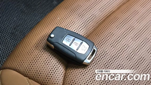 KG_Mobility_Ssangyong Torres — Фото автомобиля 30