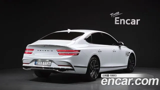 Genesis G80 Бензин 2.5 турбо 2WD — Фото автомобиля 2