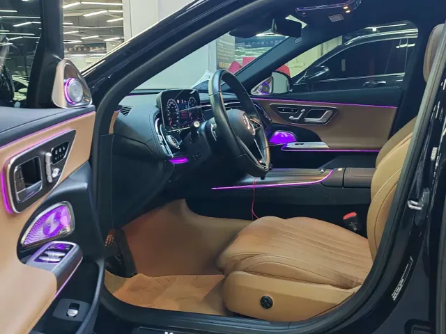 Mercedes-Benz E-Class — Фото автомобиля 7